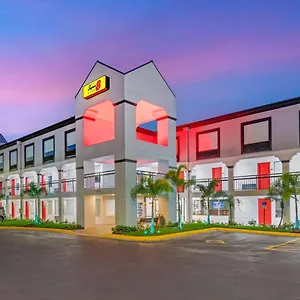 Super 8 By Wyndham Orlando Near Florida Mall Hotel Williamsburg